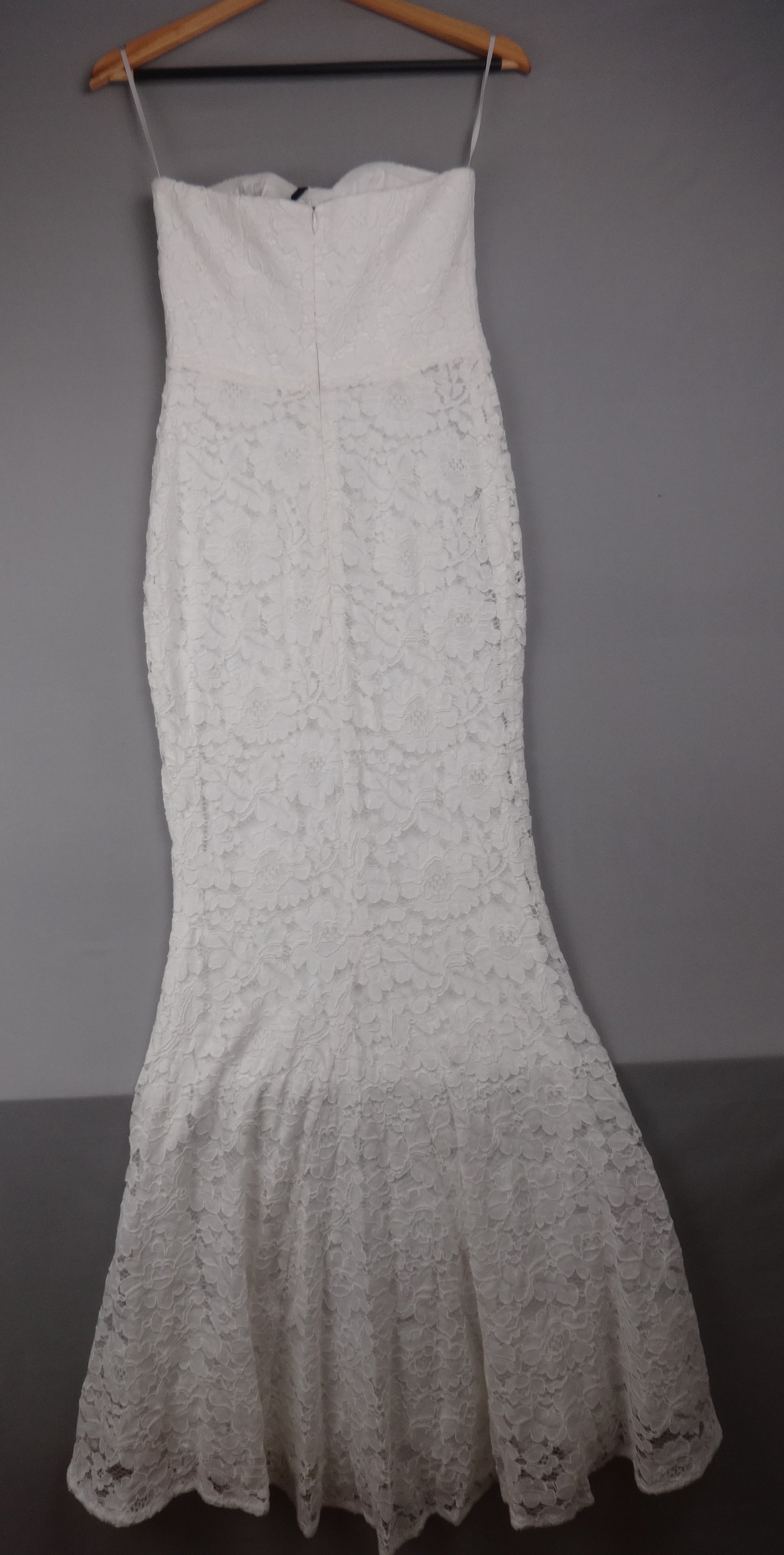 Six Stories Bridal Lace Bandeau Maxi Dress in White – UK 8