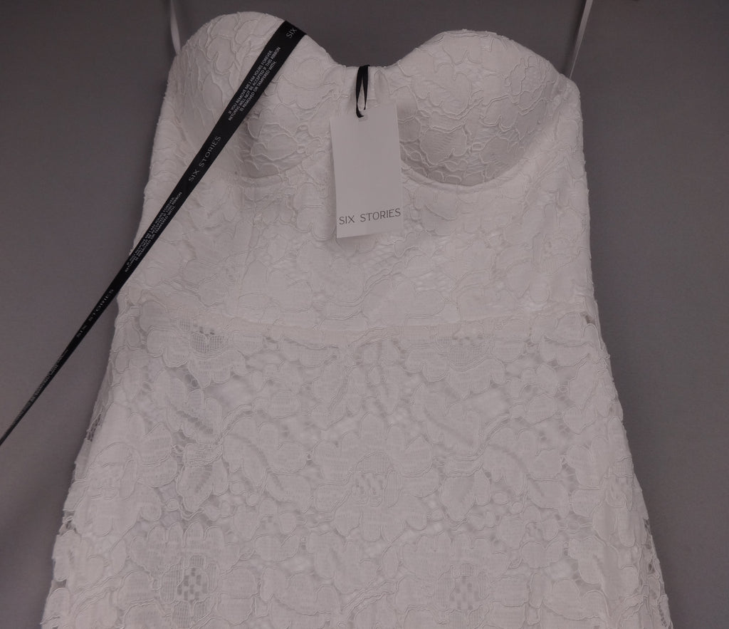 Six Stories Bridal Lace Bandeau Maxi Dress in White – UK 8
