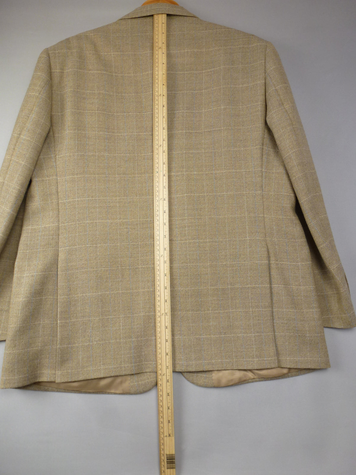 Brook Taverner Tweed Blazer Beige