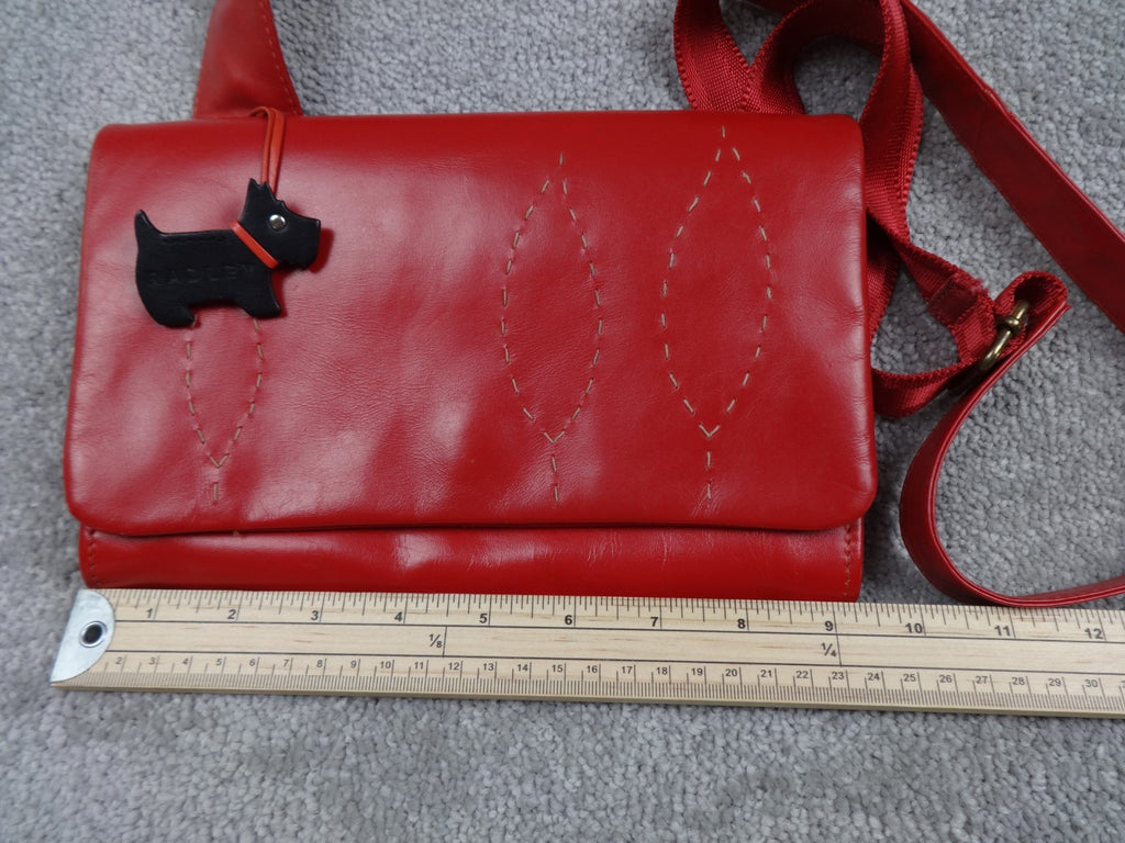 Radley Crossbody Bag Women Retro Vintage Strap Red Leather Dog Charm Zip Y2K UK